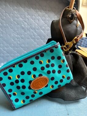 Fossil Teal Polka Dot Zip Wristlet
